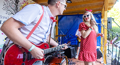 Festival "Doma na zahradě"